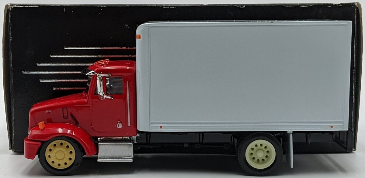 Tonkin 1:53 Peterbilt 330 Box Utility Truck Red Cab White Van NIB