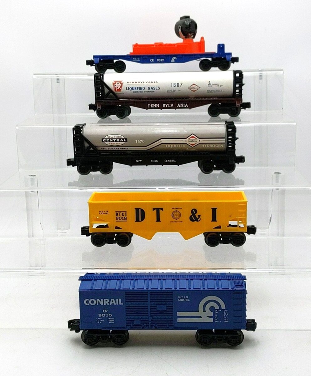 Lionel & Other O Gauge Assorted Freight Cars [5] EX
