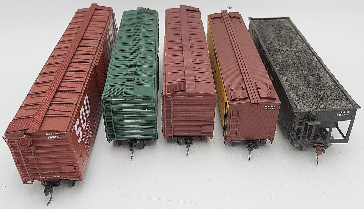 American Models & Other S Scale Assorted Freight Cars: 51002, 82174, 79222 [5] VG
