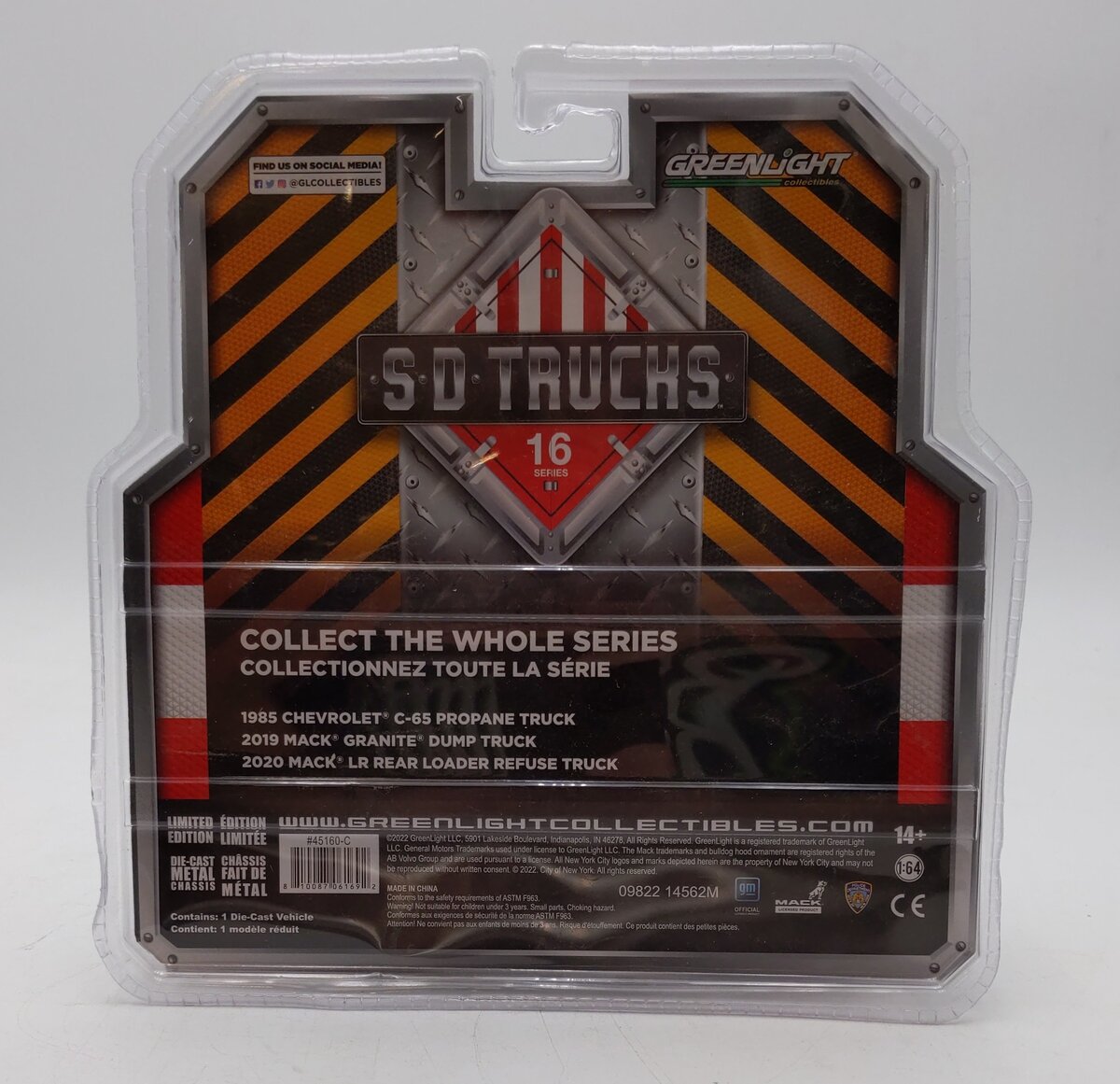 Greenlight Collectibles 1:64 Series 16 2020 Mack LR Rear Loader Refuse Truck MT/Box