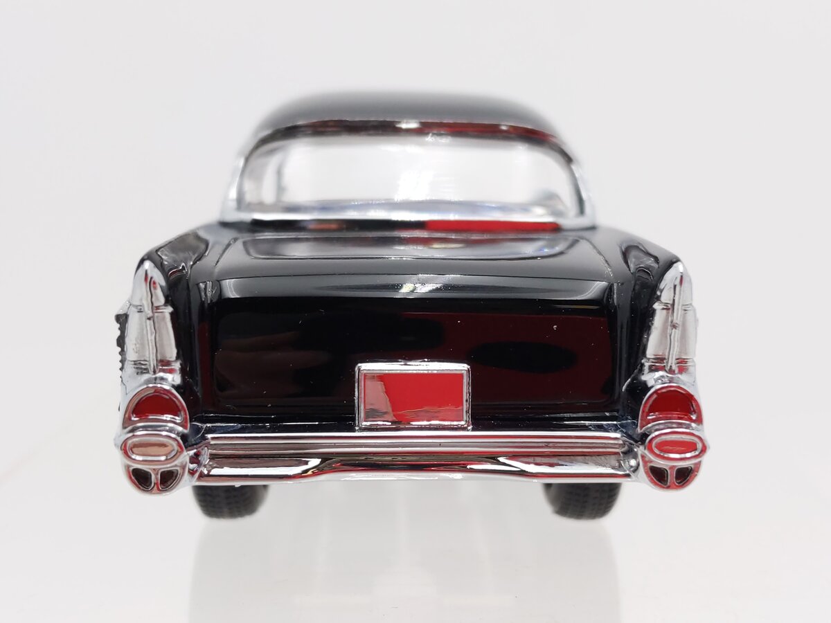 Matchbox DY002/SA-M 1:43 1957 Chevrolet Hot Rod Belair Sport Coupe EX/Box