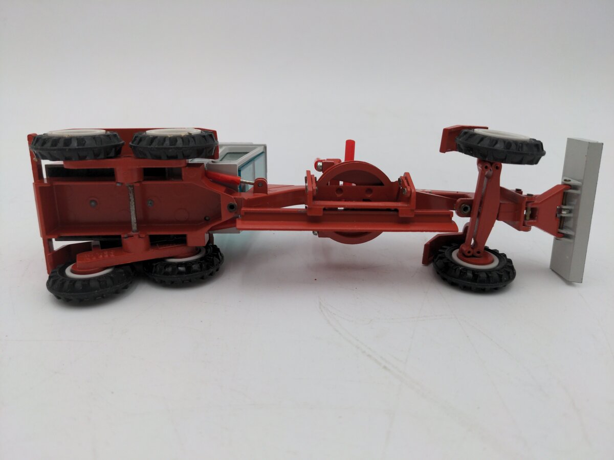 NZG 332 1:50 O&K F156A Motor Grader EX/Box
