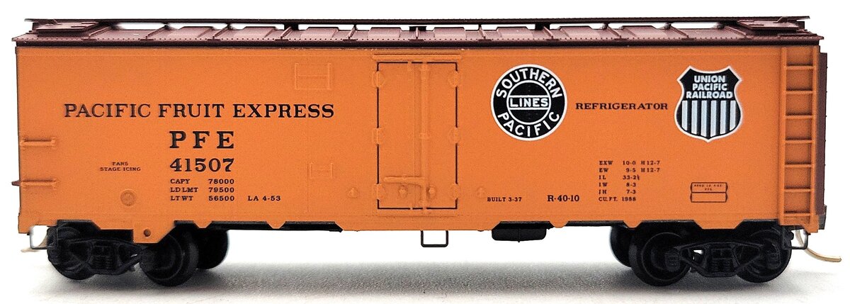 Micro-Trains 05900520 N Pacific Fruit Express 40' Steel Side Ice Reefer #41507 LN/Box