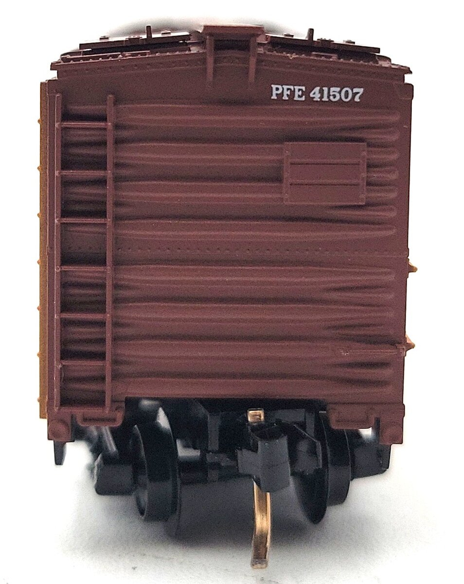 Micro-Trains 05900520 N Pacific Fruit Express 40' Steel Side Ice Reefer #41507 LN/Box