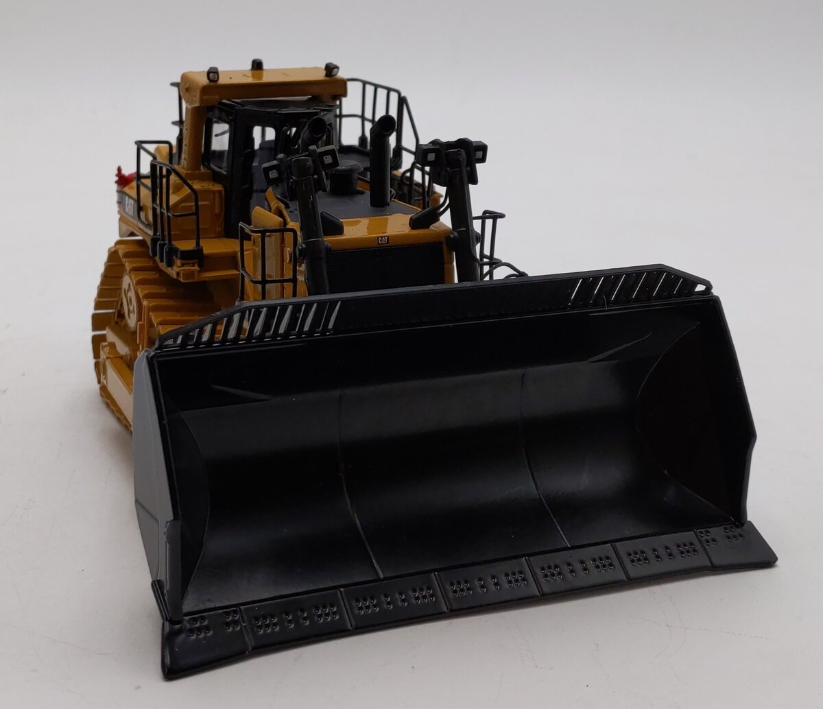 DieCast Masters 85567 1:50 Caterpillar D11T CD Carrydozer NIB