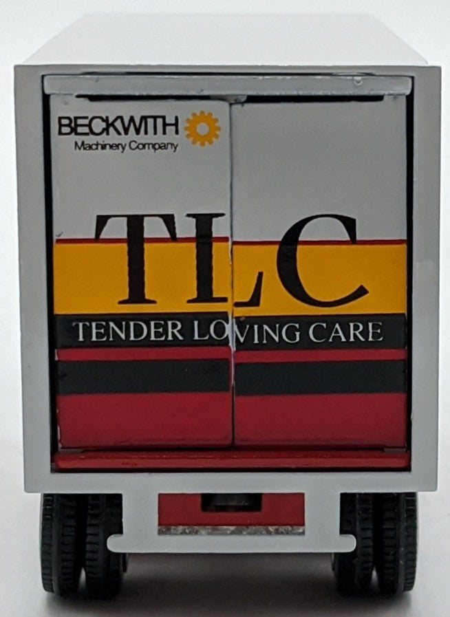 Winross 1:64 CAT Box Delivery Truck TLC Tender Loving Care Beckwith Machinery NIB