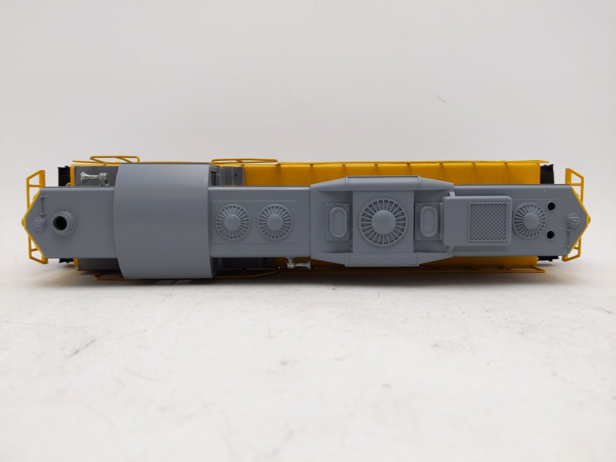 Lionel 6-8759 O Gauge Erie Lackawanna GP-9 Powered Diesel Locomotive EX/Box