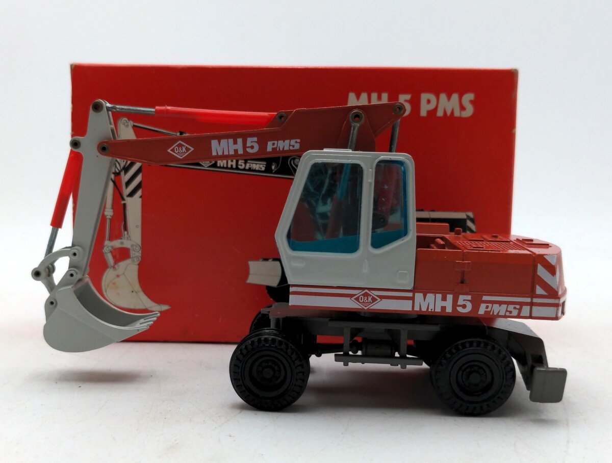 NZG 333 1:50 Scale O&K Wheel Excavator MH 5 PMS LN/Box