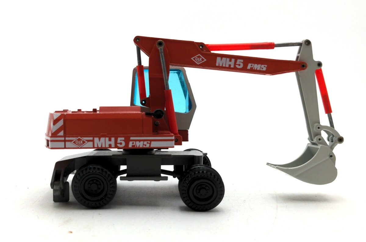 NZG 333 1:50 Scale O&K Wheel Excavator MH 5 PMS LN/Box