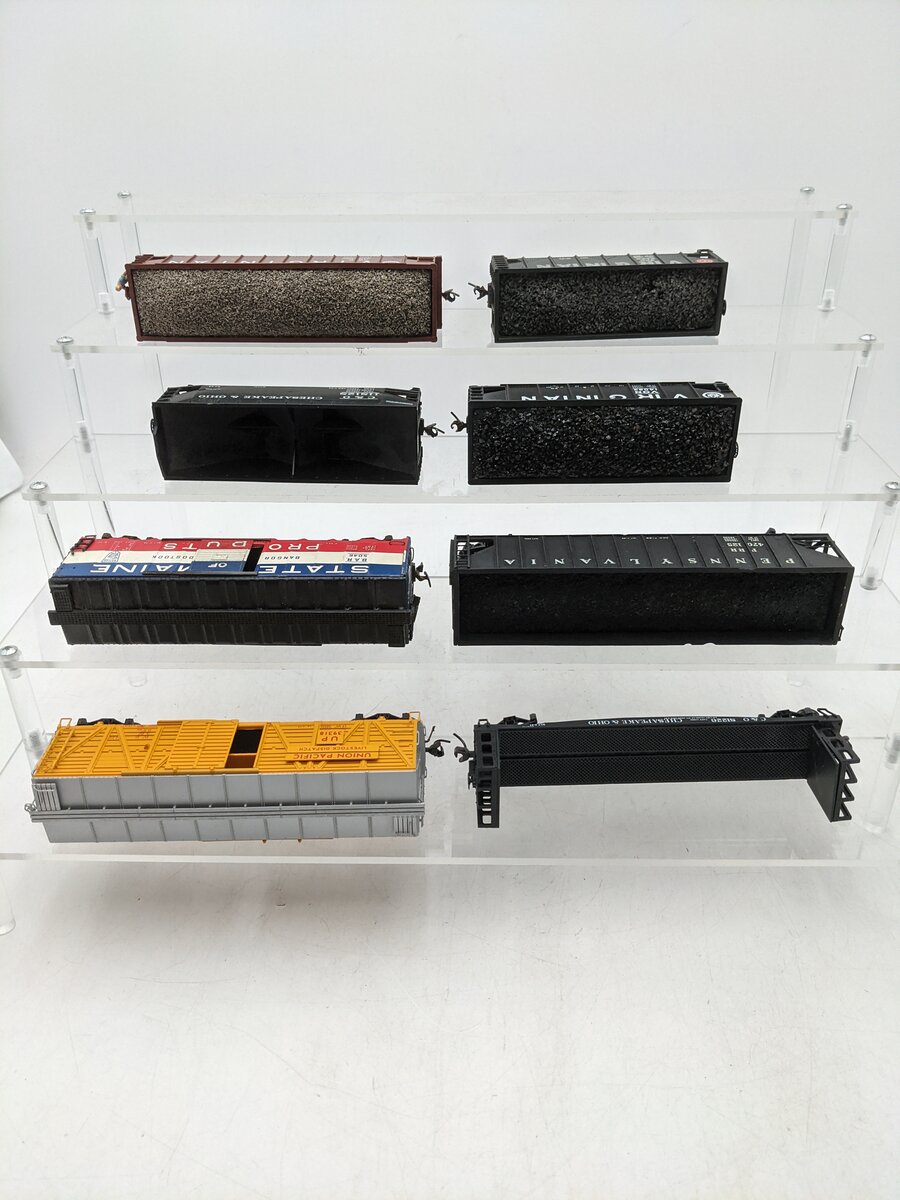 Athearn & Others HO Assorted Train Cars [8] EX