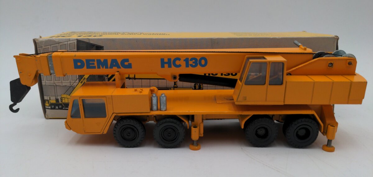 NZG 240 1:50 Demag HC130 Telescopic Truck Crane EX/Box