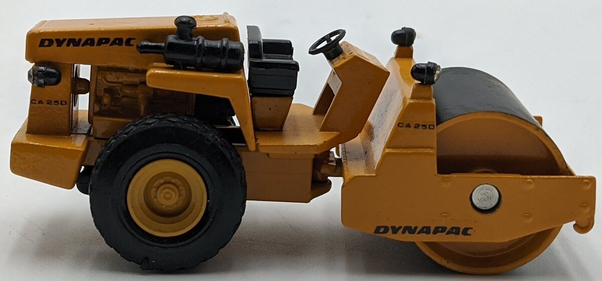 ARPRA Supermini CA25PD 1:50 Diecast Vibrating Roller NIB
