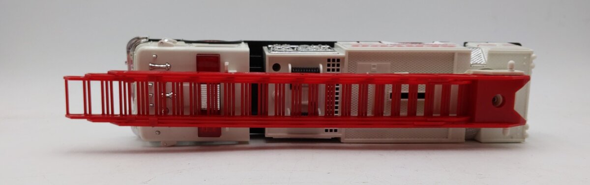 Servco 1:24 Scale Toy Fire Truck w/Dual Sound Siren - Plastic LN/Box