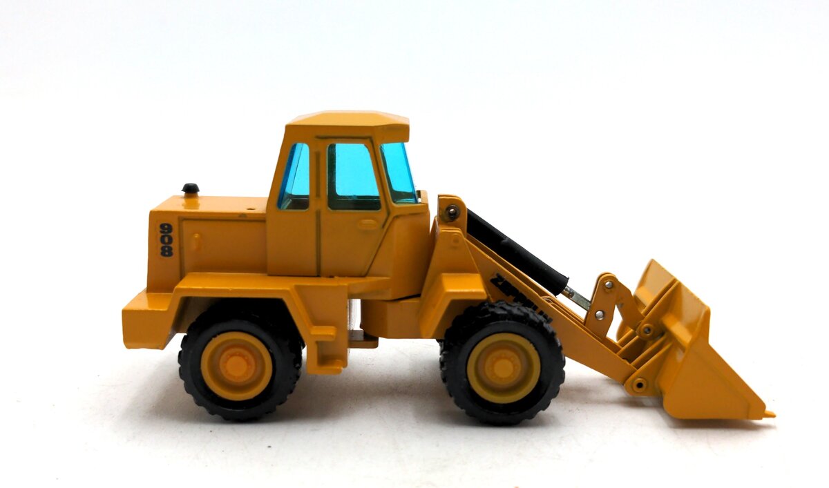 NZG 235 1:50 Scale Zeppelin 908 Wheel Loader LN/Box