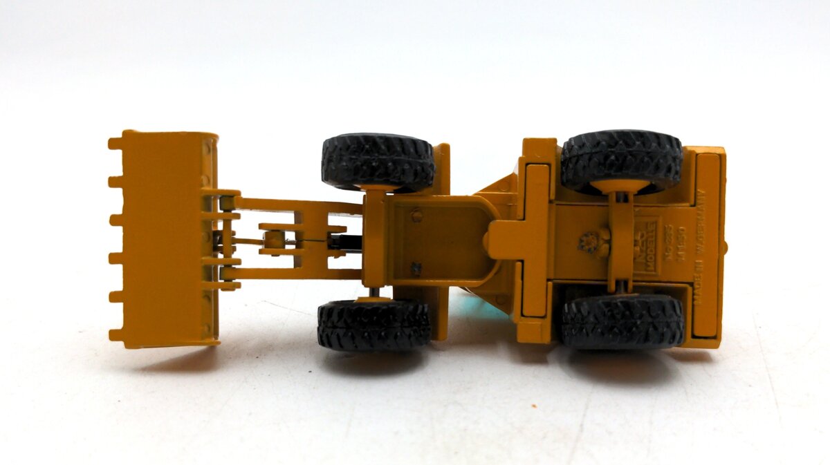 NZG 235 1:50 Scale Zeppelin 908 Wheel Loader LN/Box
