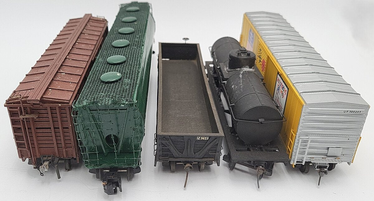 S Scale Assorted Freight Cars: 500203, 289 [5] VG