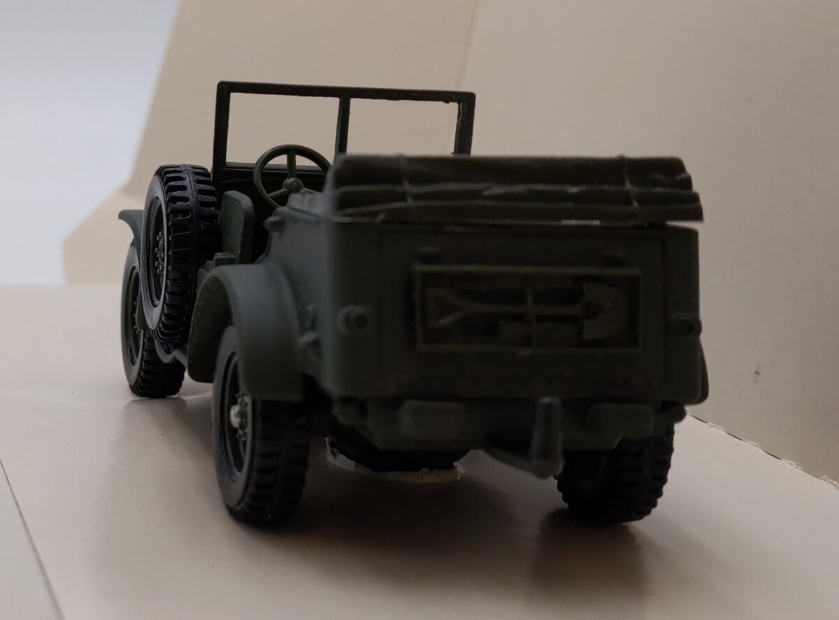 Solido 6117 Batailles-Battles Dodge Command Car NIB