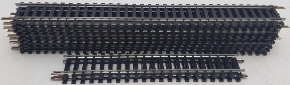 Bachmann HO Scale Assorted Straight Track Sections [11] VG