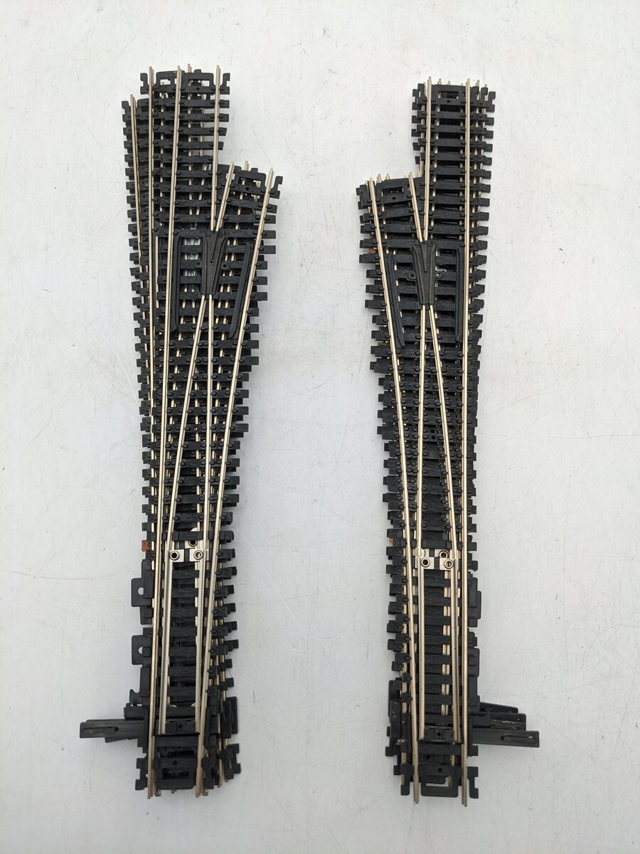 Atlas HO Scale Assorted Left & Right Hand Switches [9] VG