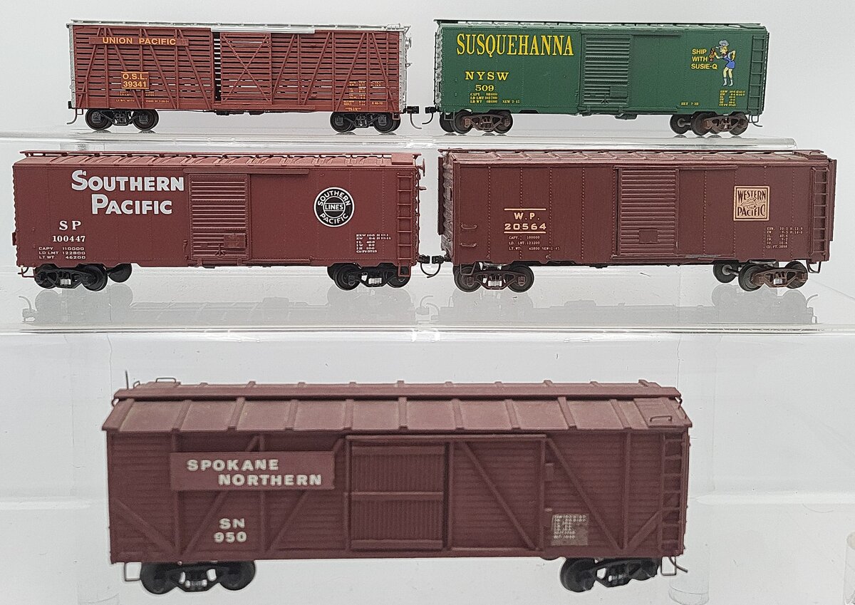 American Models & Other S Assorted Boxcars: 509, 950, 20564, 39341, 100447 [5] EX