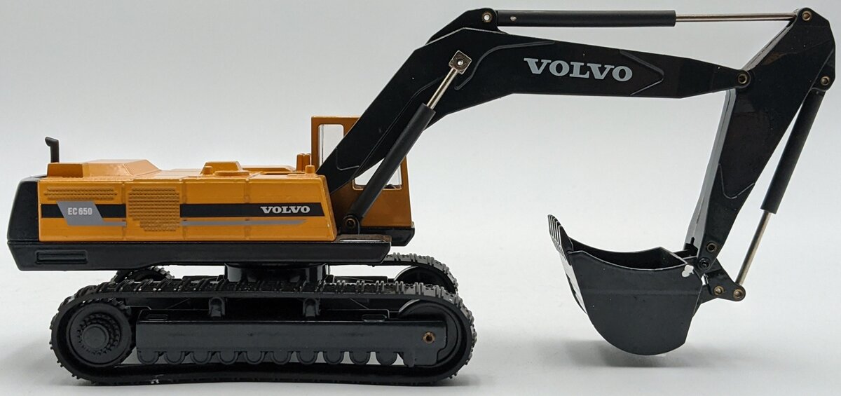 Joal 180 1:50 Die Cast Metal Volvo EC650 Excavator NIB