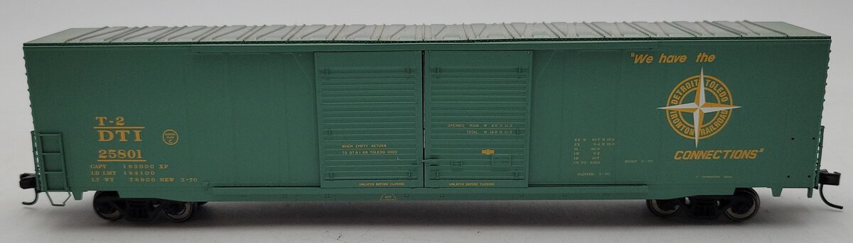 Atlas 1678-1 HO Detroit, Toledo, & Ironton DD Auto Parts Car #25801 LN