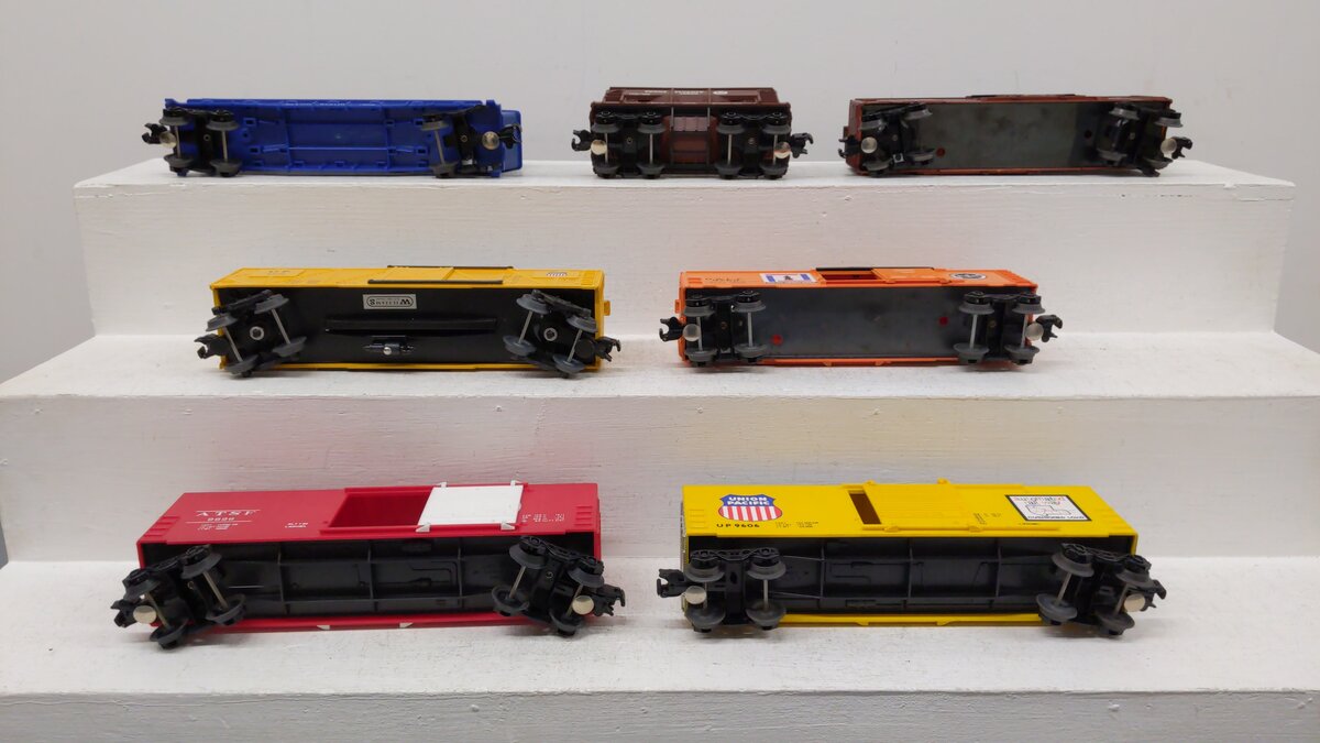 Lionel & Williams O Gauge Assorted Train Cars [7] EX