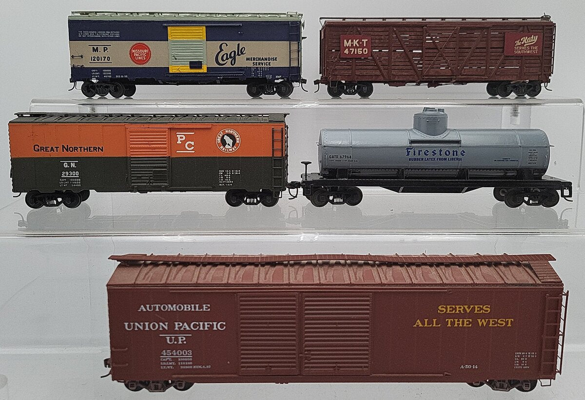 American Models & Other S Scale Assorted Freight Cars: 29300, 47150, 454003 [5] EX