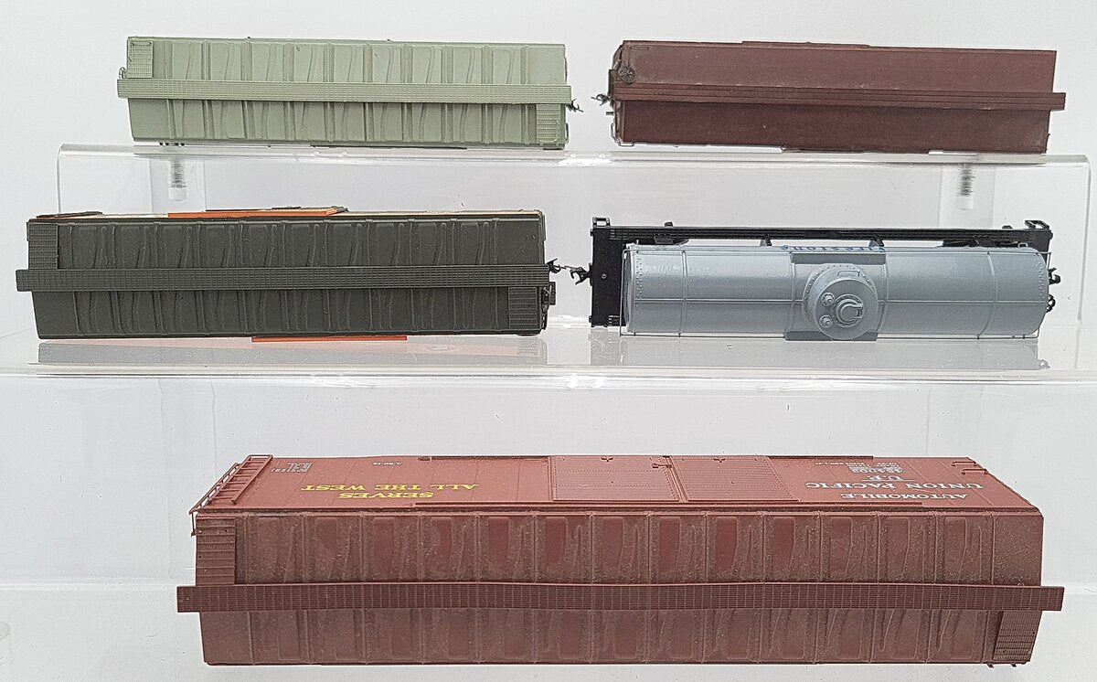 American Models & Other S Scale Assorted Freight Cars: 29300, 47150, 454003 [5] EX