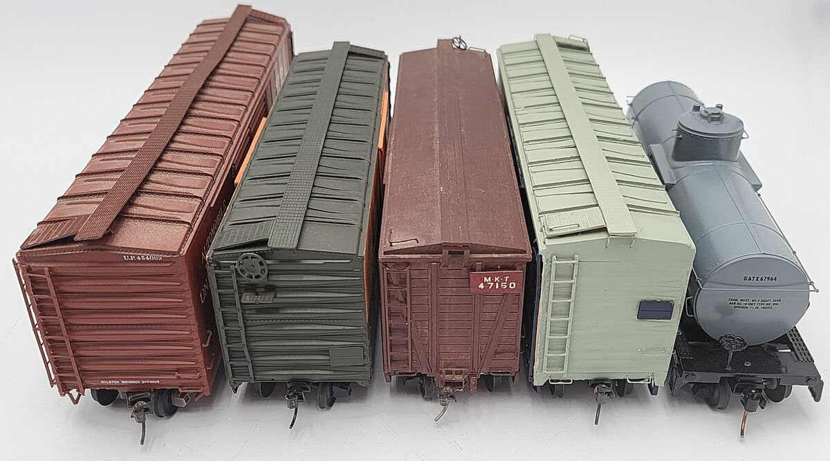American Models & Other S Scale Assorted Freight Cars: 29300, 47150, 454003 [5] EX
