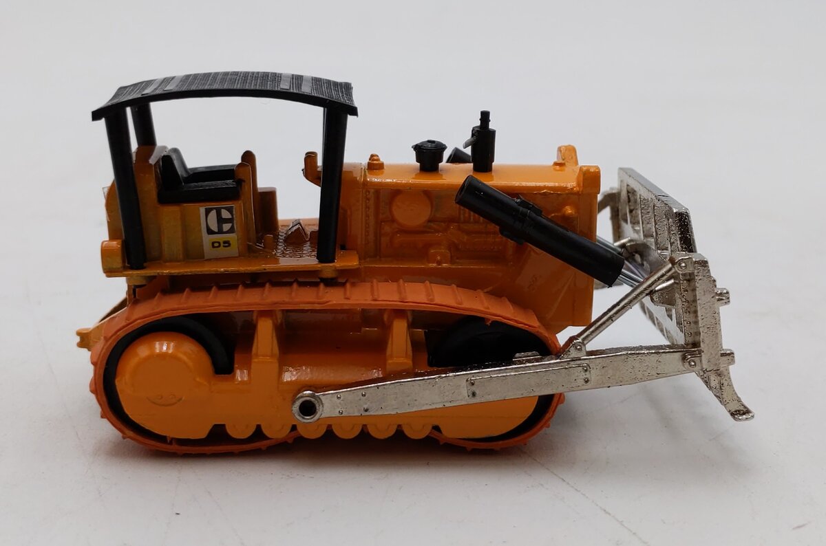 Grip Zechin 8 1:220 Scale Caterpillar D5 Bulldozer w/Rake Blade NIB