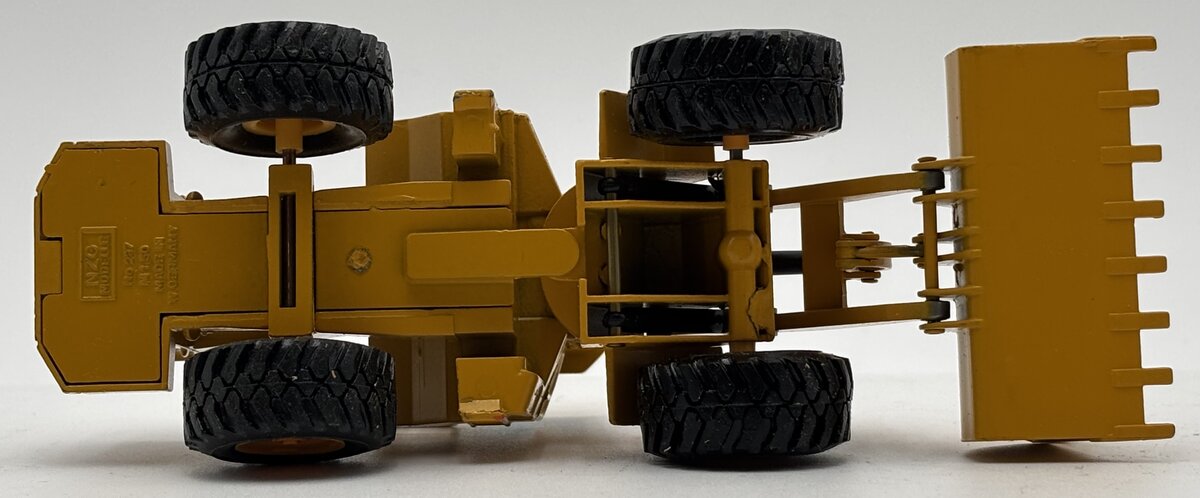 NZG 237 1:50 Caterpillar 966E Wheel Loader LN/Box