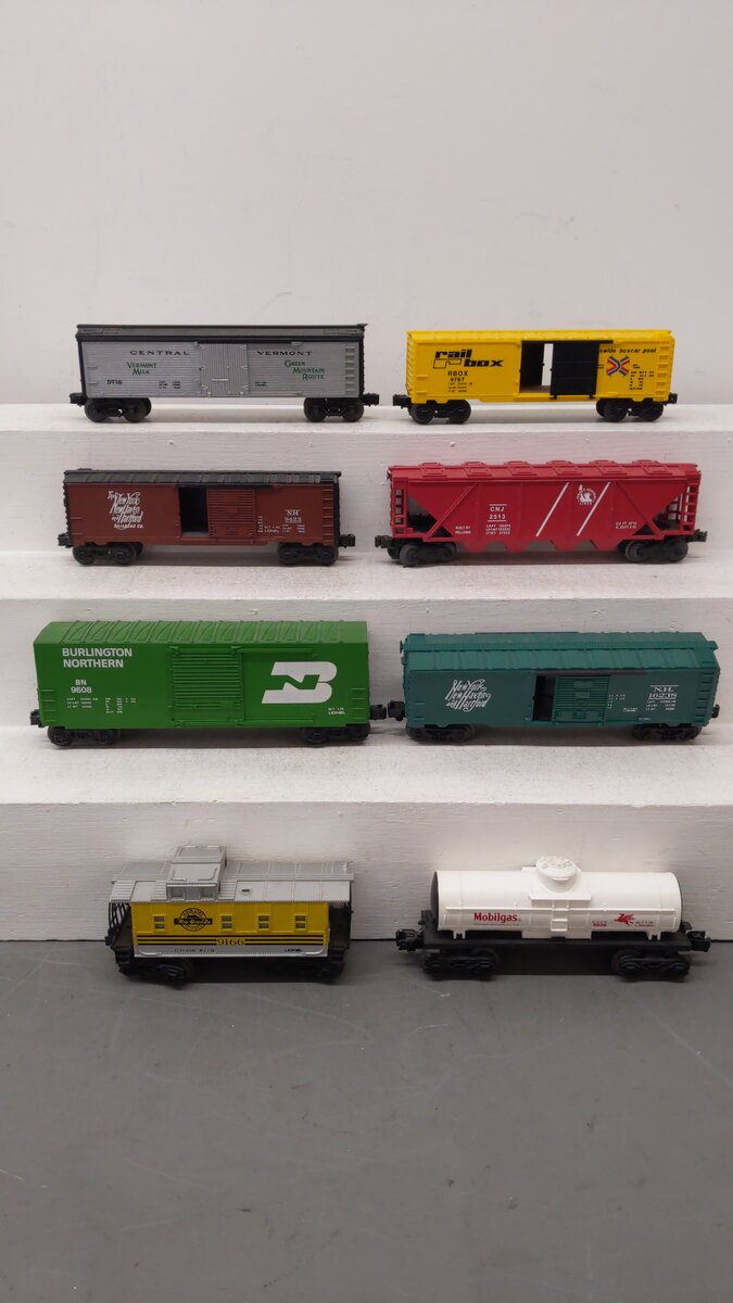 Lionel & Williams O Gauge Assorted Train Cars [8] EX
