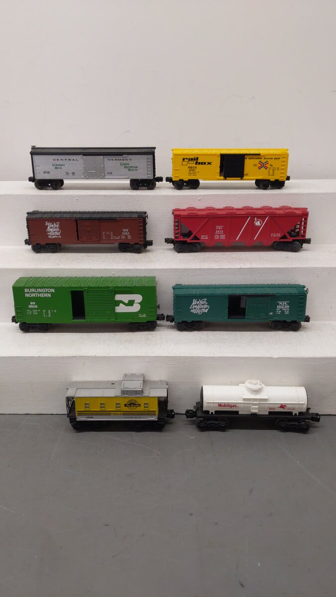 Lionel & Williams O Gauge Assorted Train Cars [8] EX