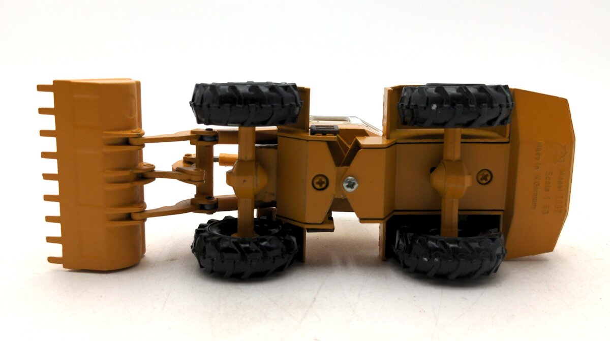 Conrad 2887 1:50 Scale Liebherr L531 Wheel Loader LN/Box