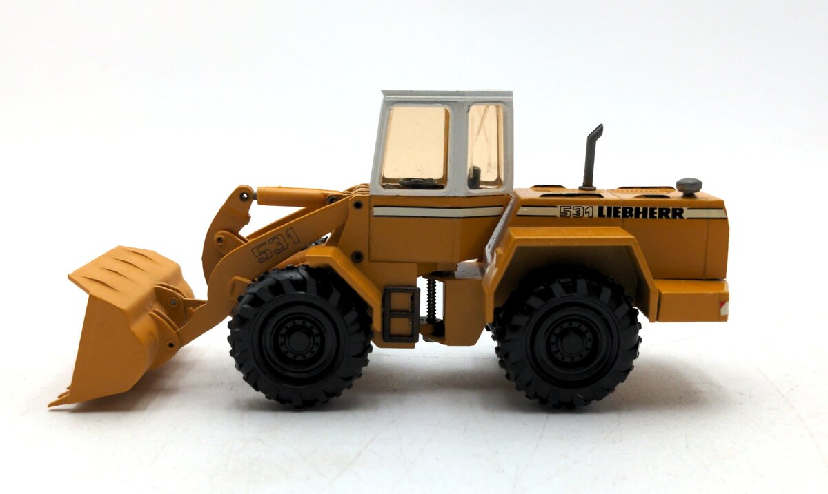 Conrad 2887 1:50 Scale Liebherr L531 Wheel Loader LN/Box