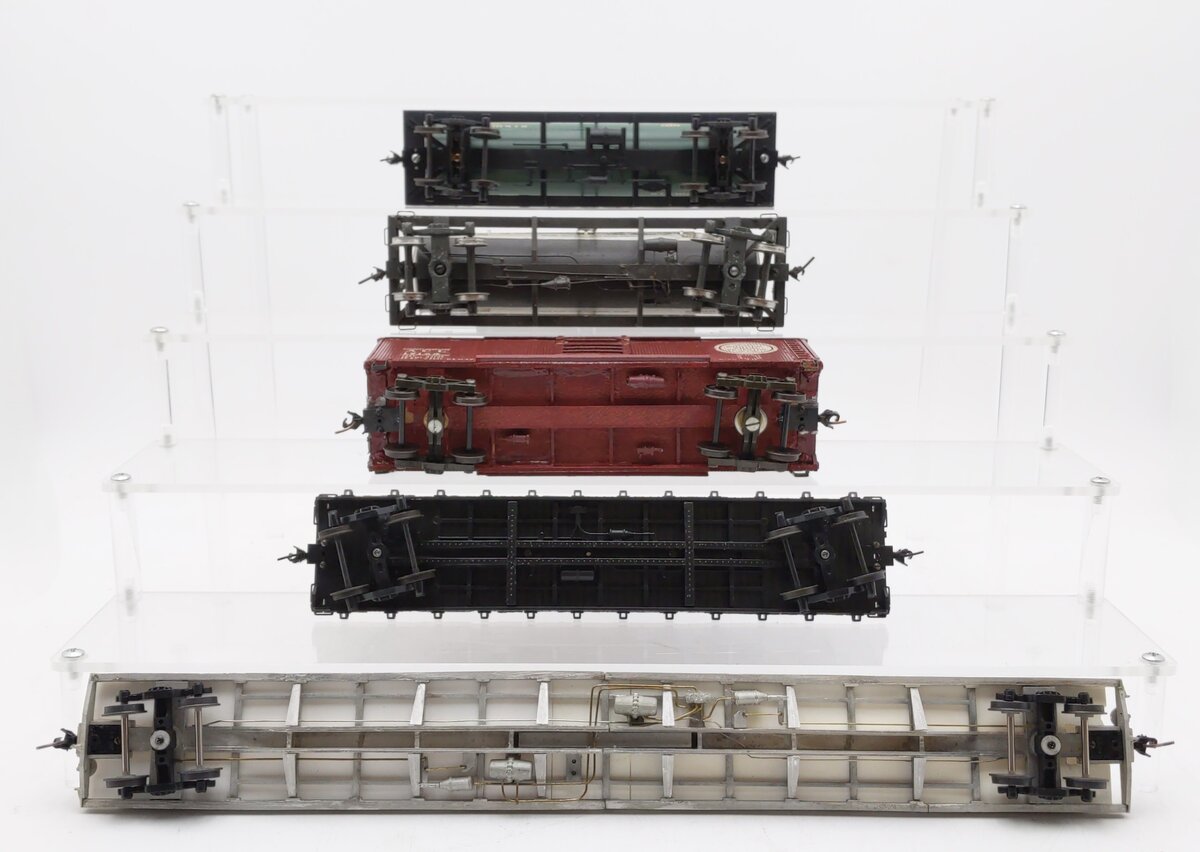 Des Plaines Hobbies & Others Assorted S Scale Freight Cars [5] EX