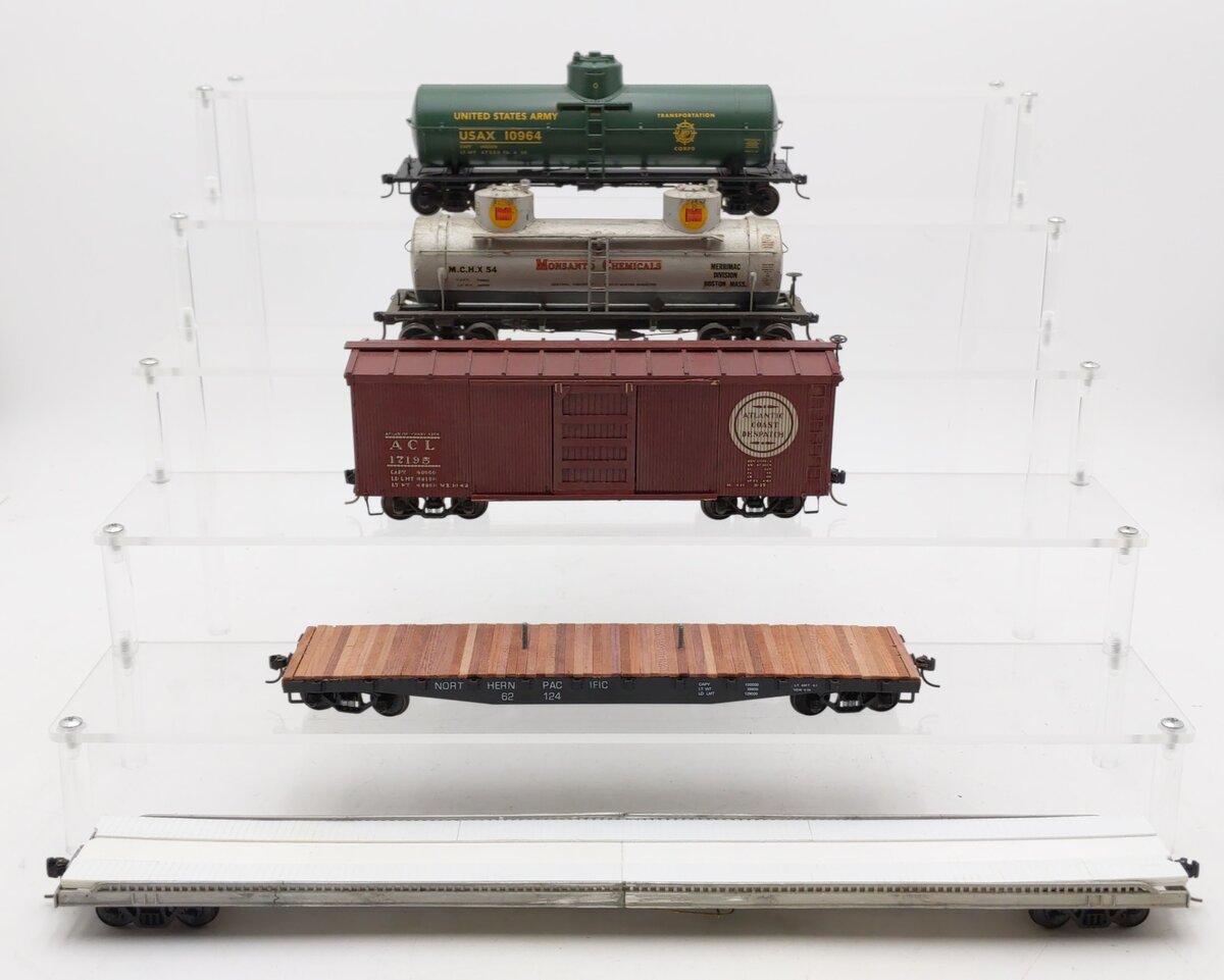 Des Plaines Hobbies & Others Assorted S Scale Freight Cars [5] EX