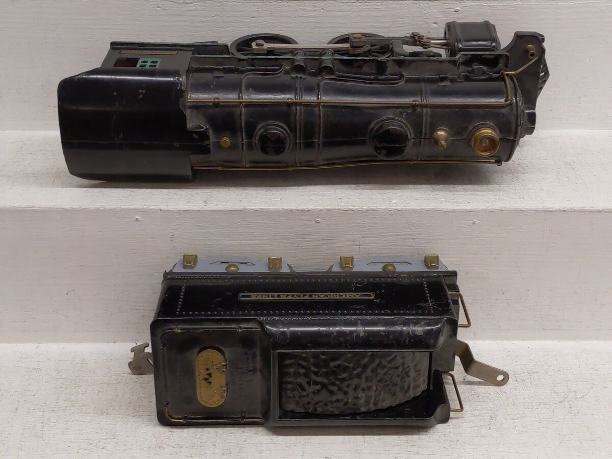 American Flyer 4670 Vintage Standard Gauge 2-4-2 Steam Locomotive w/4663 Tender VG