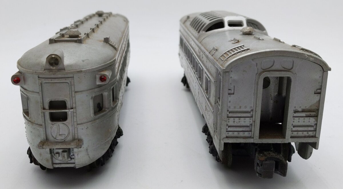 Lionel  Vintage O Lionel Lines Illuminated Passenger Cars #2436 #2432 [2] EX