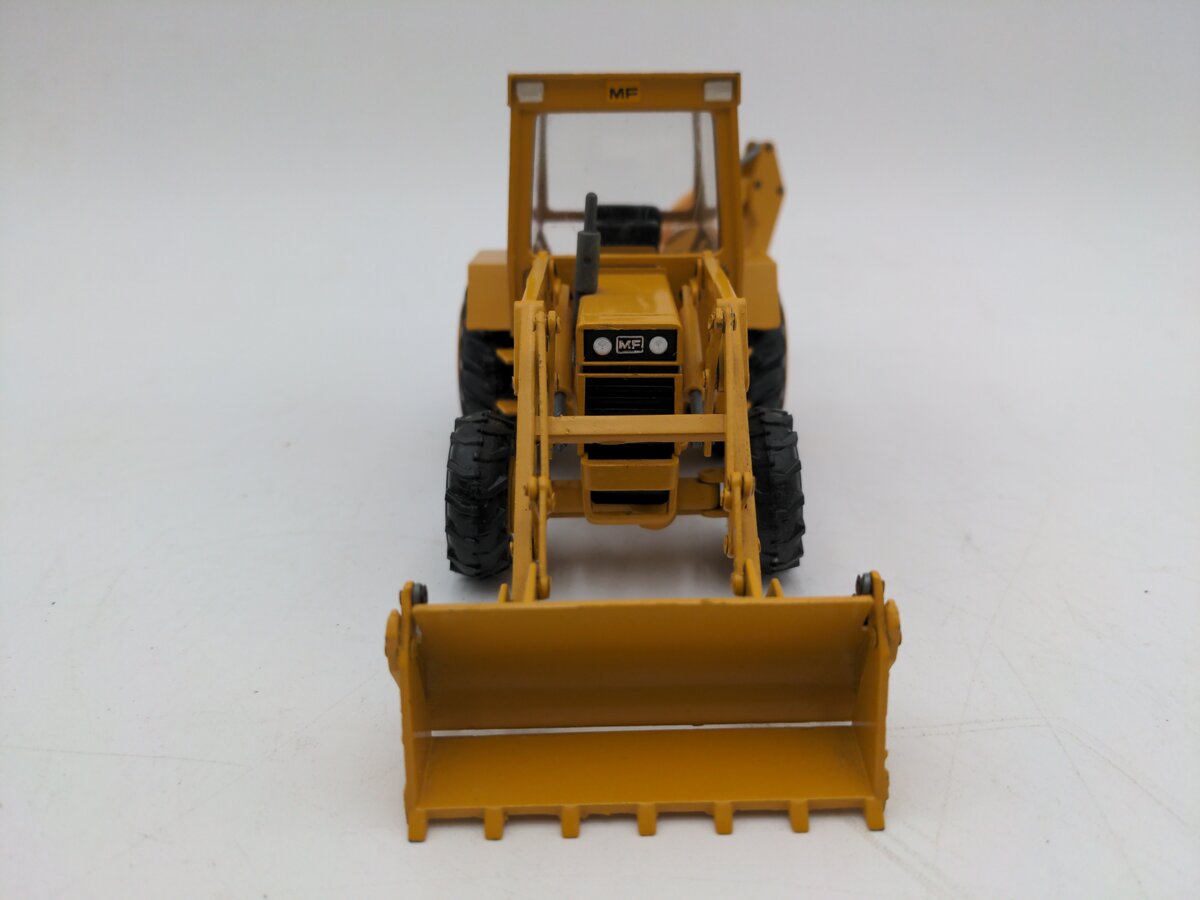 Conrad 2952 1:35 Massey Ferguson 50D Backhoe Loader EX/Box