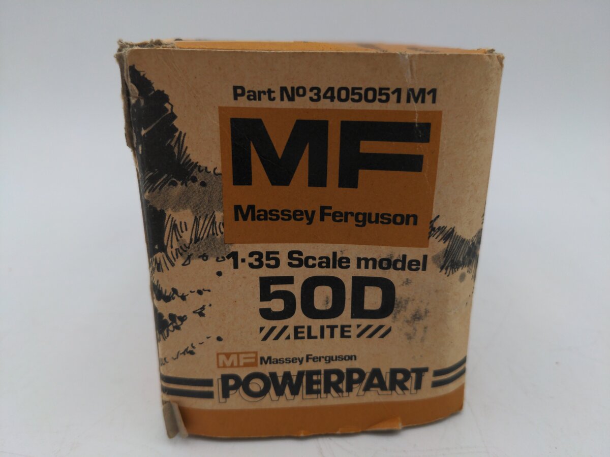 Conrad 2952 1:35 Massey Ferguson 50D Backhoe Loader EX/Box
