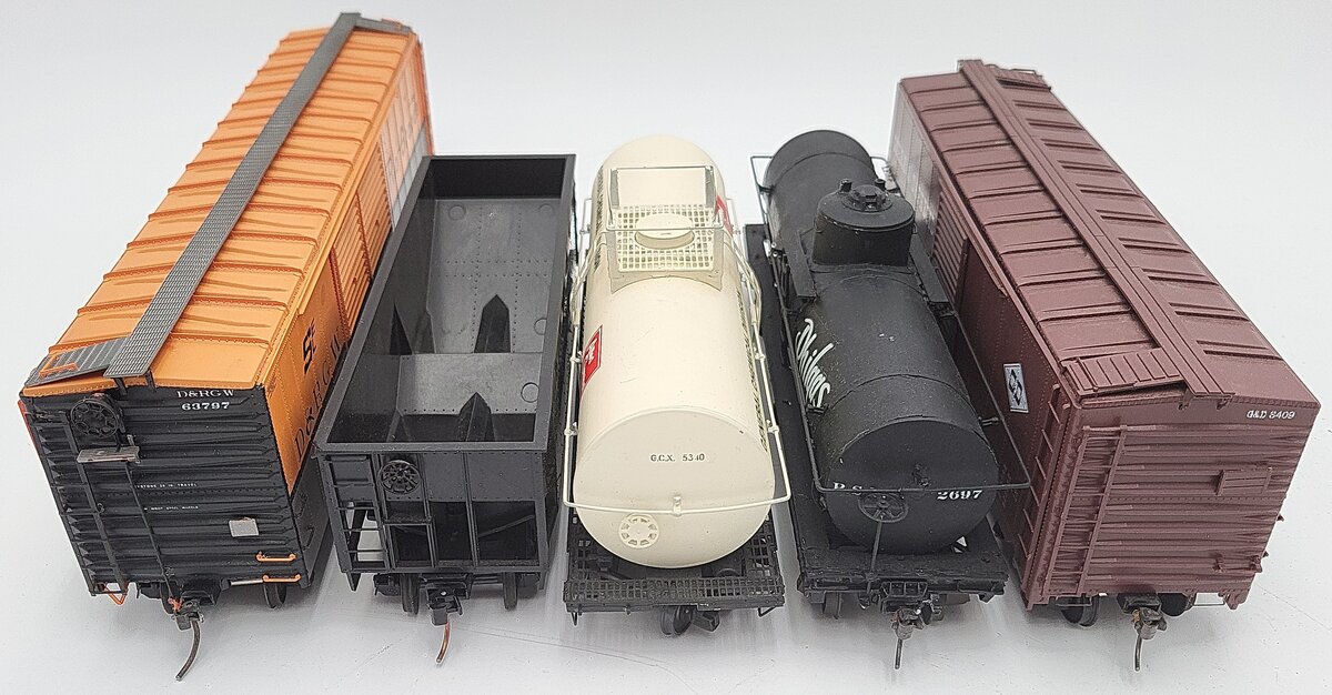 S Scale Assorted Freight Cars: 5340, 2697, 8409, 63797 [5] EX