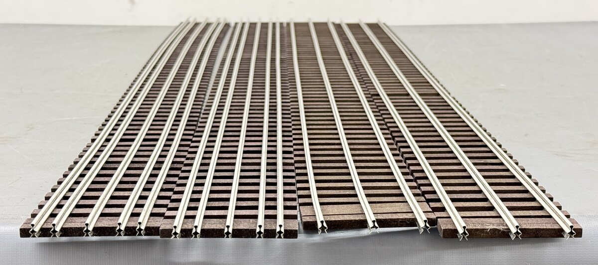 Gargraves Assorted Standard/O Gauge 37" Tinplate Straight Track Sections [4] EX