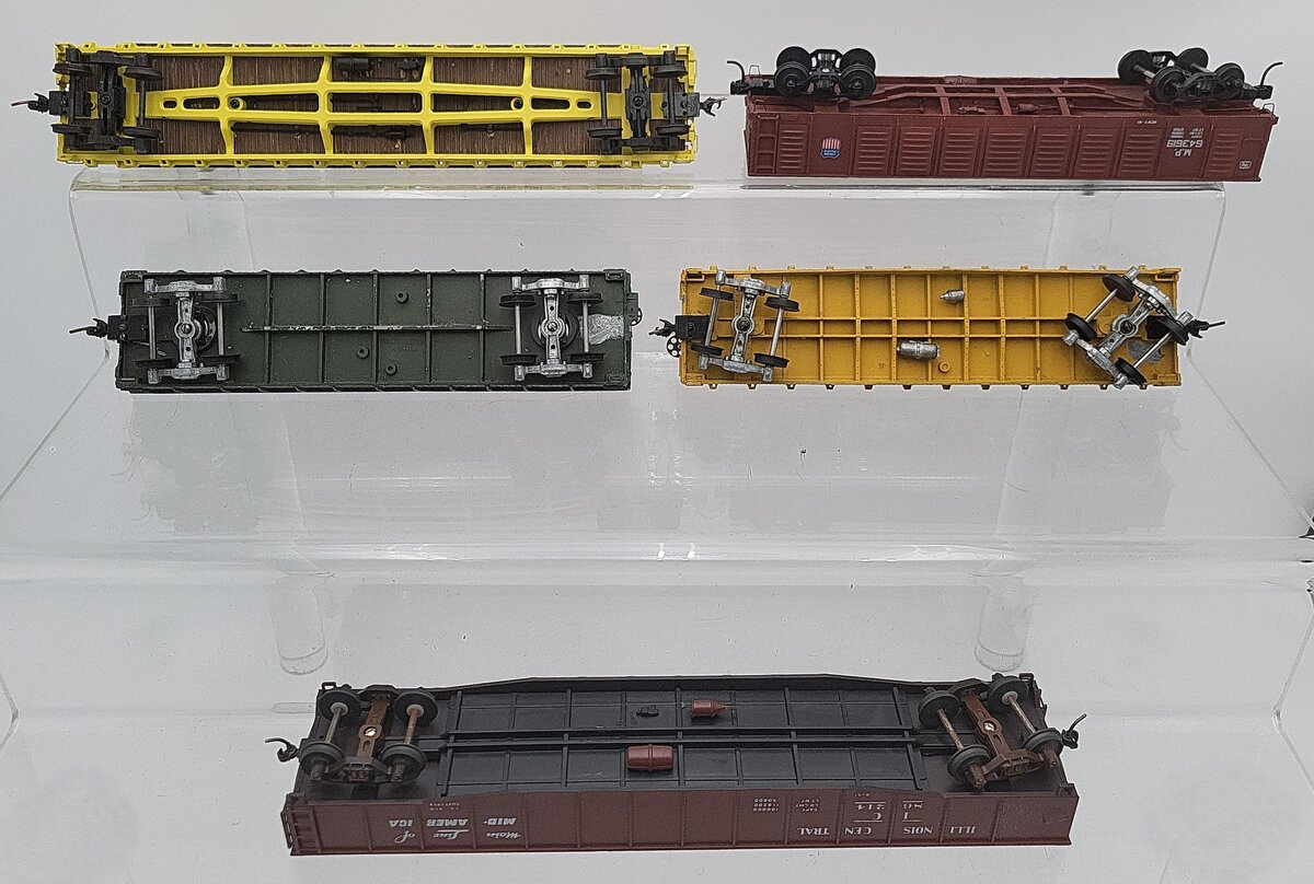 American Models & Other S Scale Assorted Freight Cars [5] EX