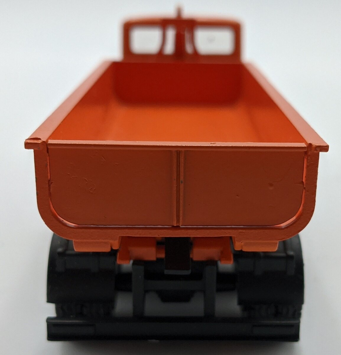 Conrad 3167 1:50 MAN Atlas 4-Axle Roll-Off Dump Truck Orange NIB