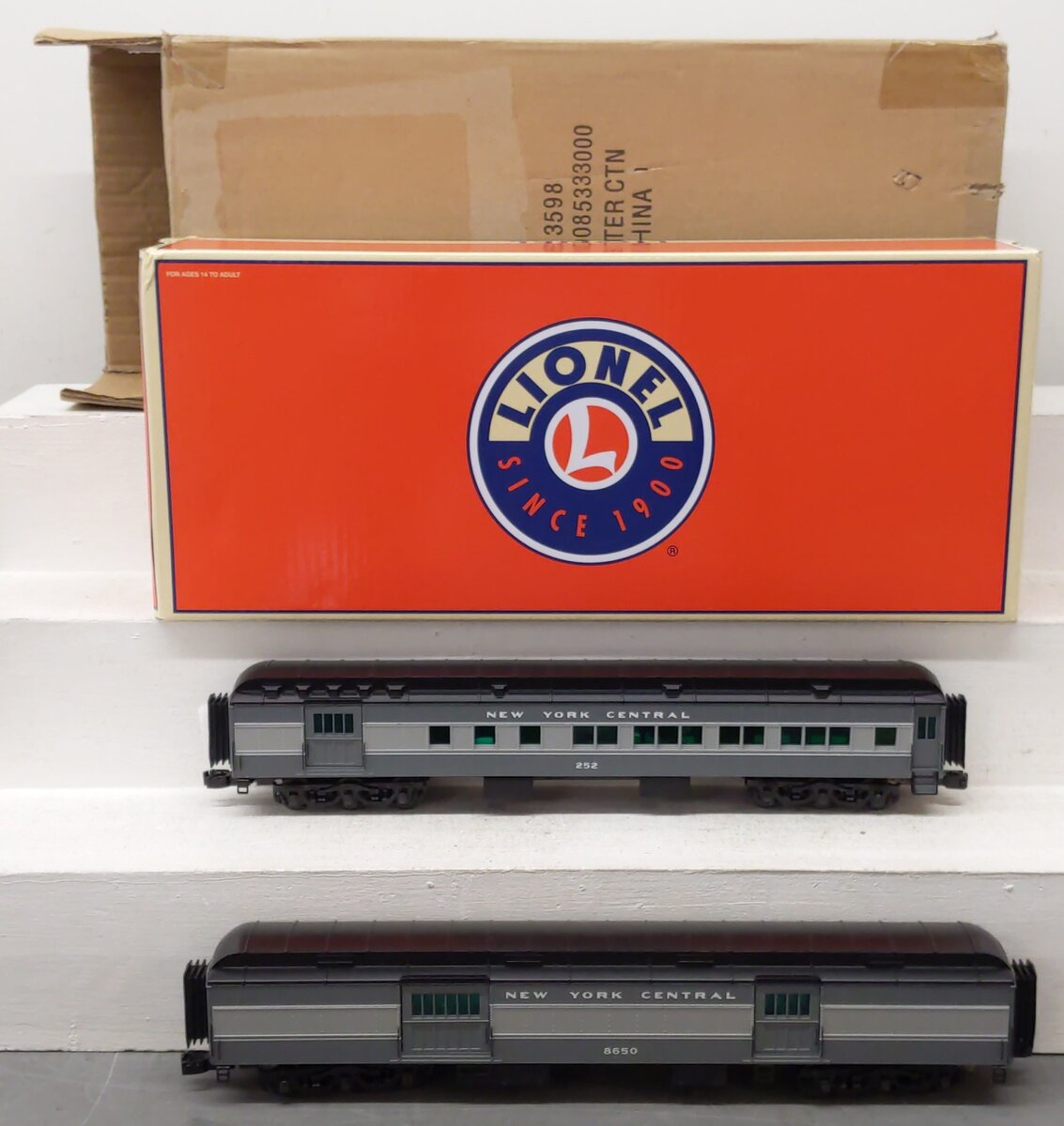 Lionel 6-85333 O New York Central 18'' Heavyweight Baggage/Combine Car EX/Box