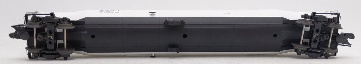 Atlas 6413-2 O Gauge Delta Gas 33,000 Gallon Tank Car #17041 (3-Rail) EX/Box