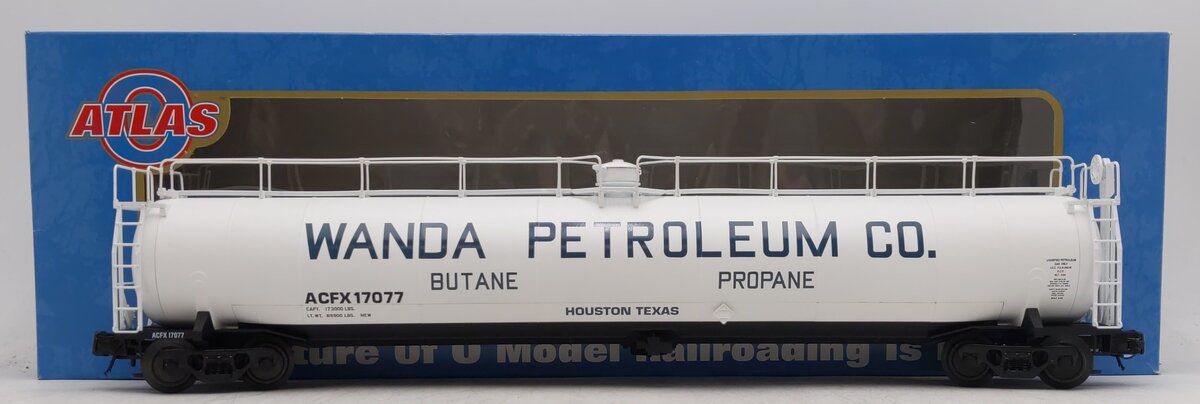 Atlas 6415-2 O Gauge Wanda Petroleum 33,000 Gallon Tank Car #17077 - 3Rail EX/Box