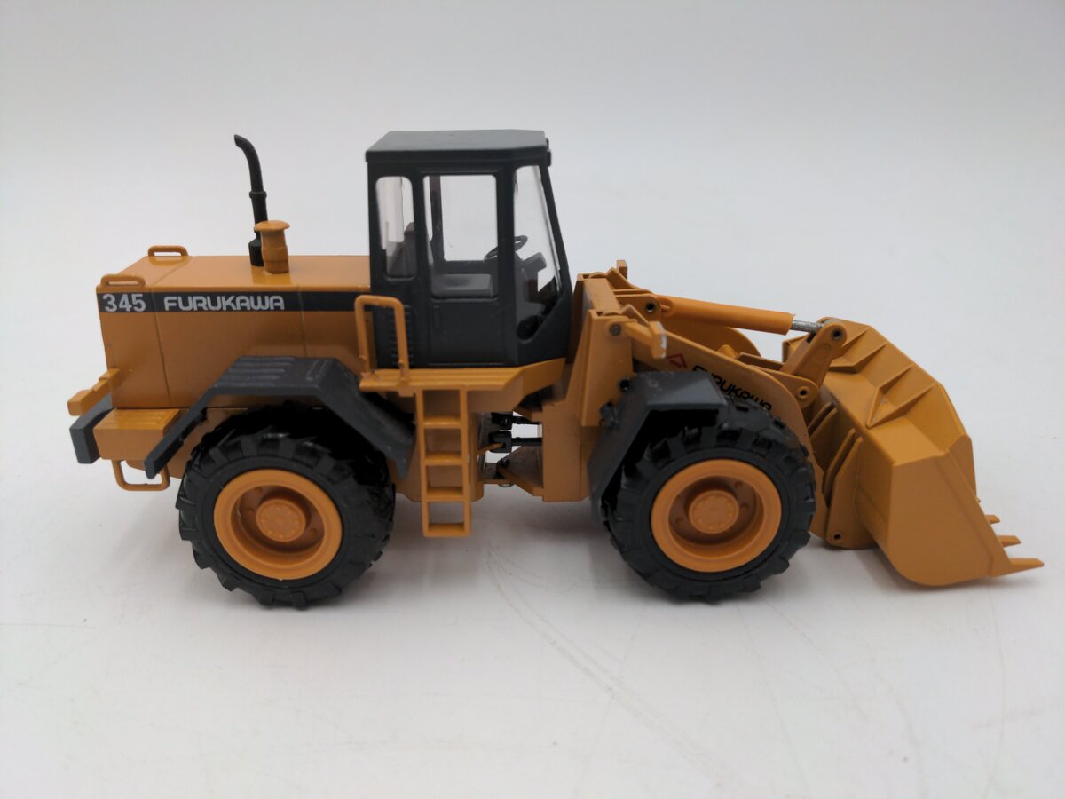 Conrad 2421 1:50 Furukawa 345 Wheel Loader VG/Box